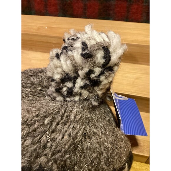 Pachamama Men's Wool Trapper Hat Winter Accessory Grey Made In Nepal With Tags - Picture 11 of 12